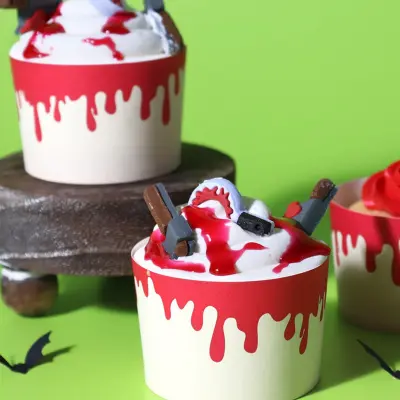 Muffinsformar Dripping Blood, 12-pack - PME