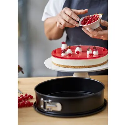 Svart springform 24 cm - Blomsterbergs