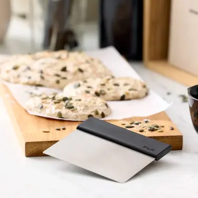 Degskrapa Emma, Svart - Rosti