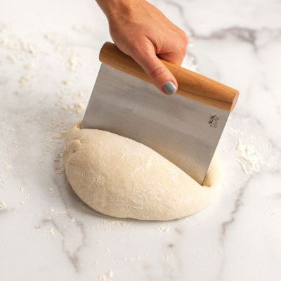 Degskrapa med trähandtag - Nordic Ware