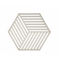 Zone Denmark - Hexagon Grytunderlägg SilIkon 16 cm Varmgrå