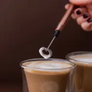 Mjölkskummare i koppar - La Cafetière