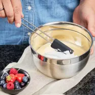 Smal Slickepott, Svart 20 cm - Rösle