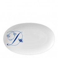 Royal Copenhagen - Blue Fluted Pl Alphabet oval tallrik D 23 cm