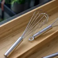 Ballongvisp 32 cm - By Tareq Taylor